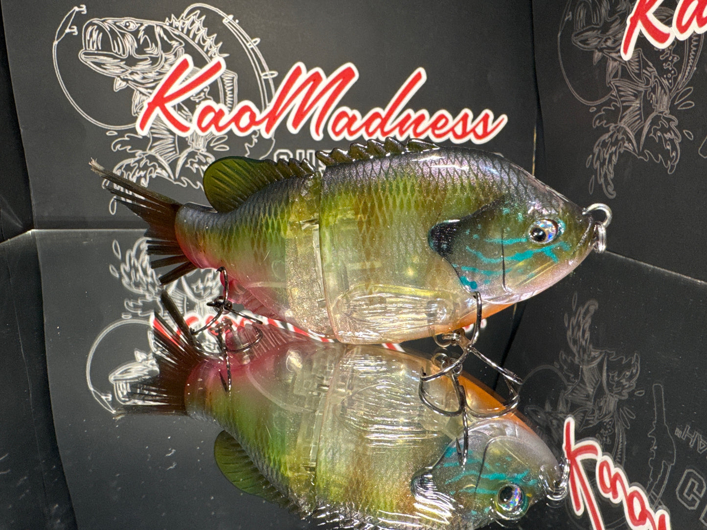 Luminous Gills (floating)