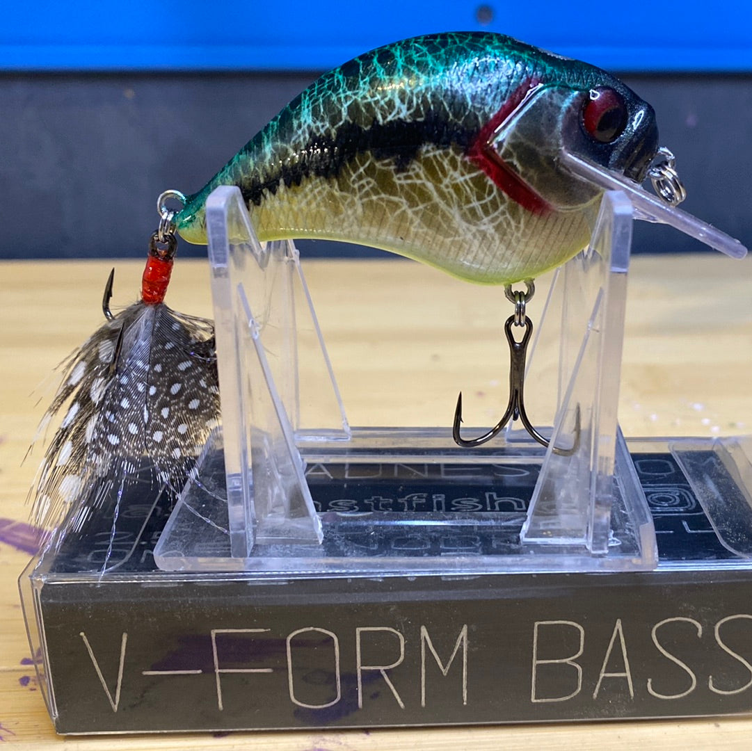 V-Form Bass